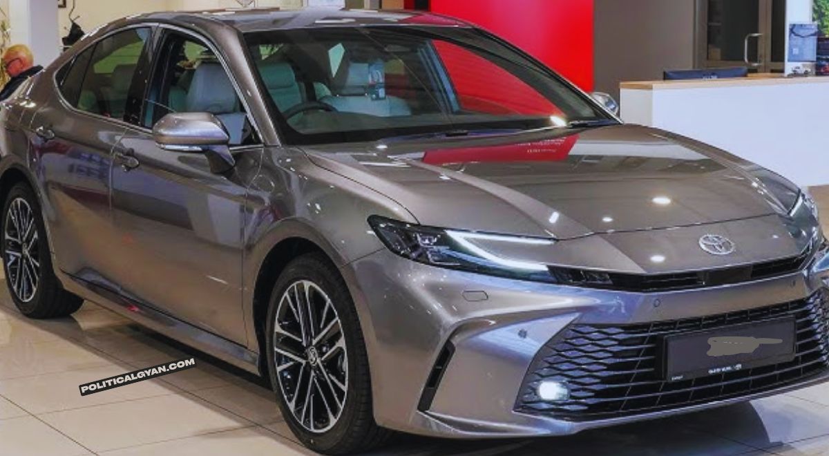 Toyota Camry: