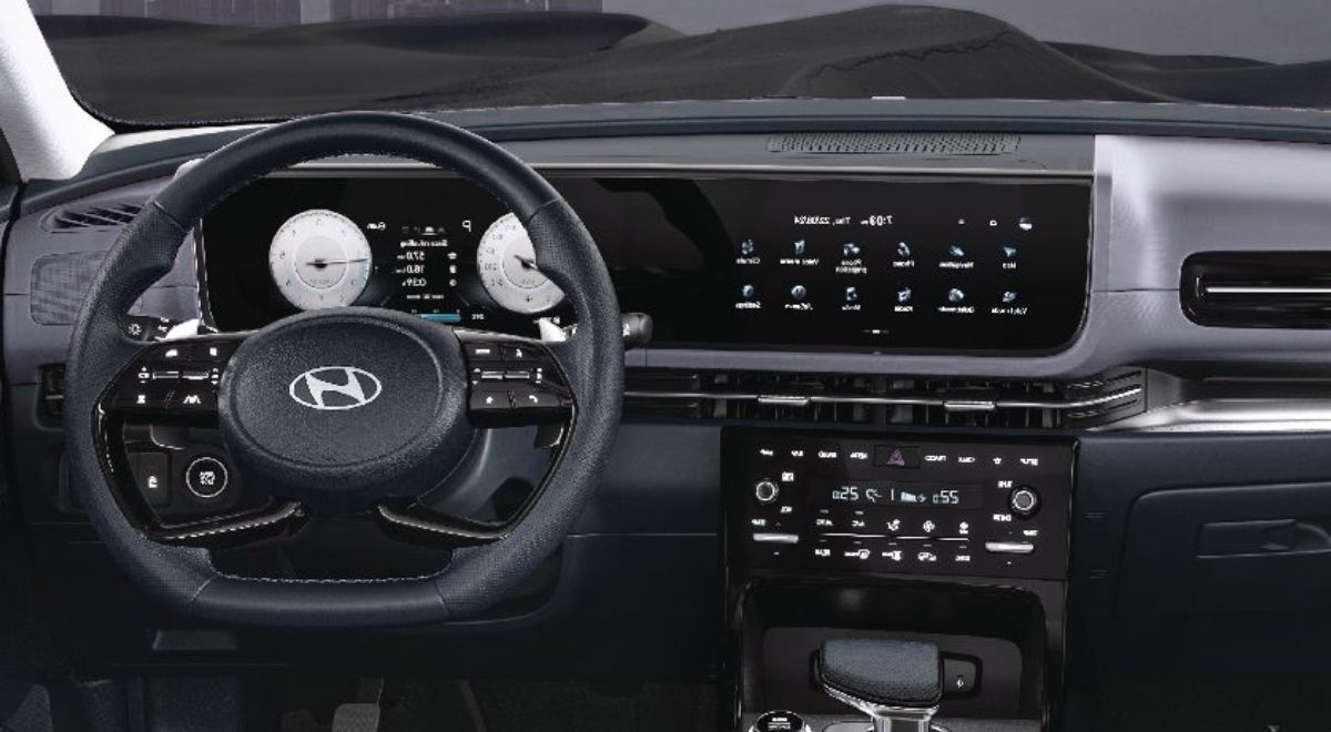 Hyundai Alcazar 2025: नई डिज़ाइन और फैमिली SUV का भरोसा