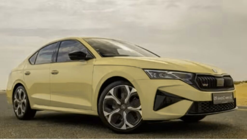 Skoda Octavia RS: Born to Perform